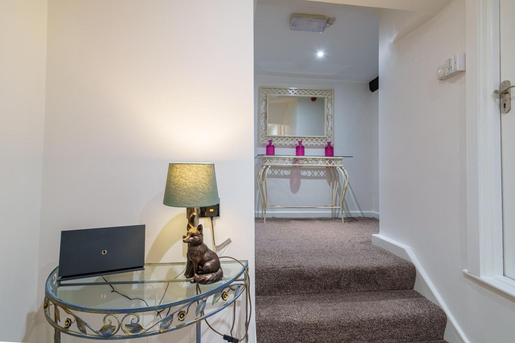Library View Apartment كندال المظهر الخارجي الصورة